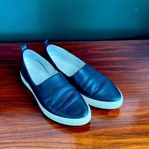 Ecco leather slip on sneaker